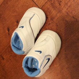 infant Nike shoes
